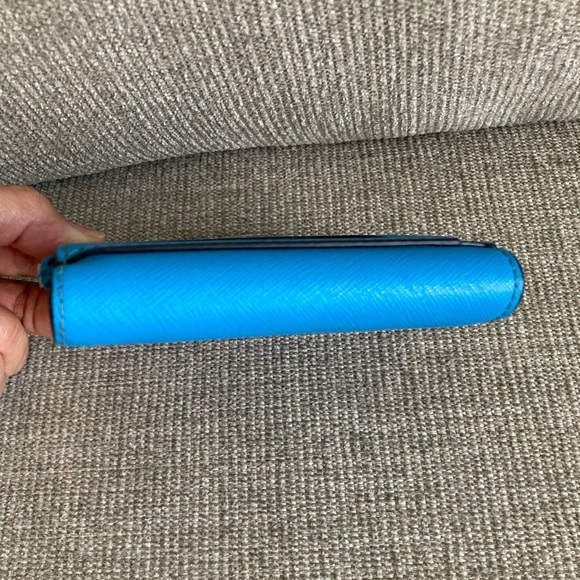 KATE Spade Wallet - Picture 3 of 14